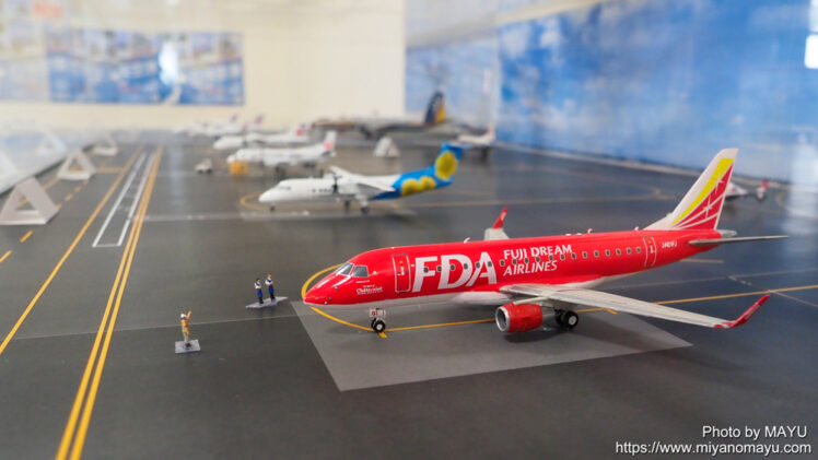 丘珠空港で弟路郎・松潤・FDA えっ機体に落書き!? | 北の暮らし ～札幌・宮の森から～