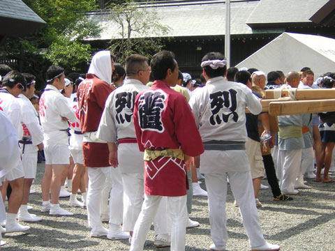 背中２