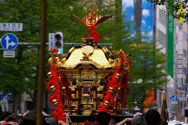 神輿全景