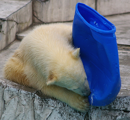 タンクから水